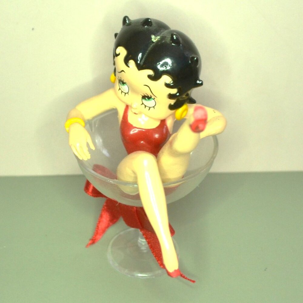 Set Of 4 Betty Boop Figures/Ornaments Shopping Bag High Heels Martini Glass - Picture 12 of 14